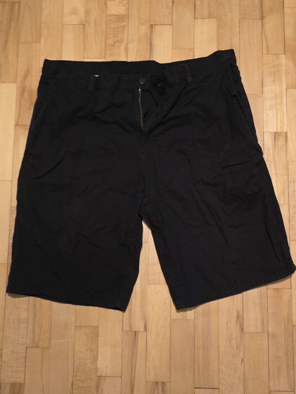 Genuine Dickies 13" Relaxed Fit Ripstop Multi-Use Pocket Shorts in Black Size 40